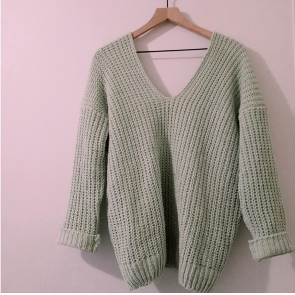 Chunky knit sweater from revolve - Picture 2 of 3